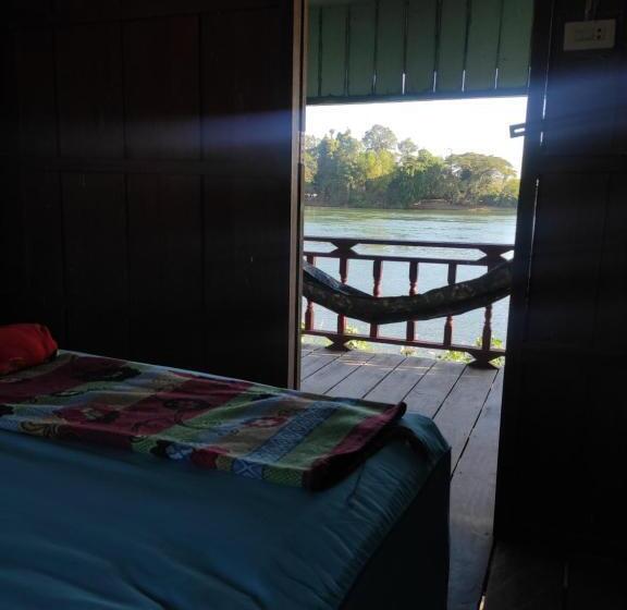 פנסיון Mr. Phaos Riverview Guesthouse & Restaurant