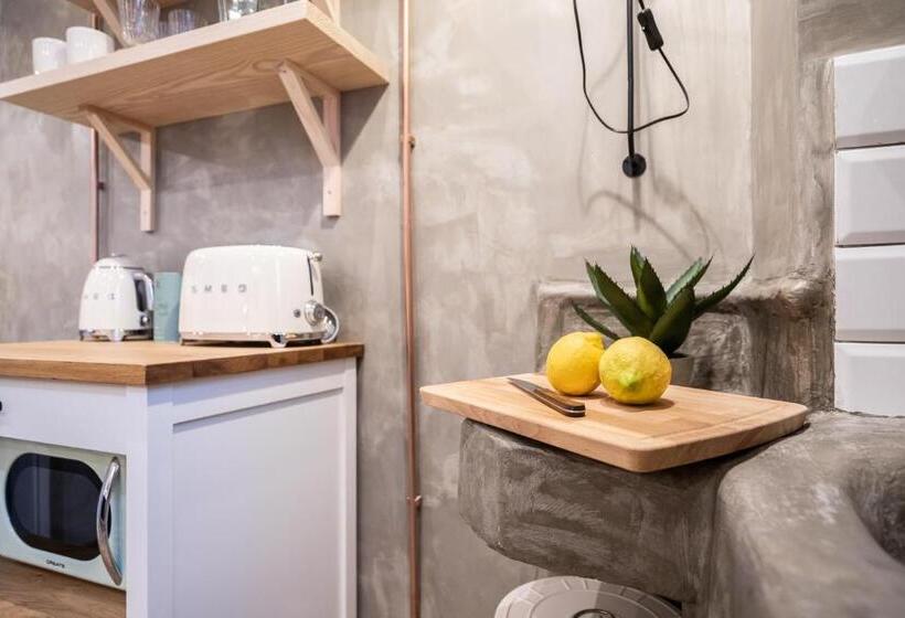 پانسیون @ Rita Splace