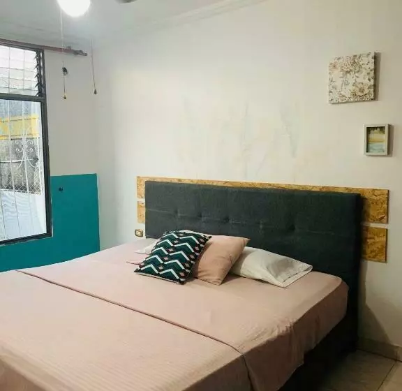 ペンション Sinergia Coworking & Hostel