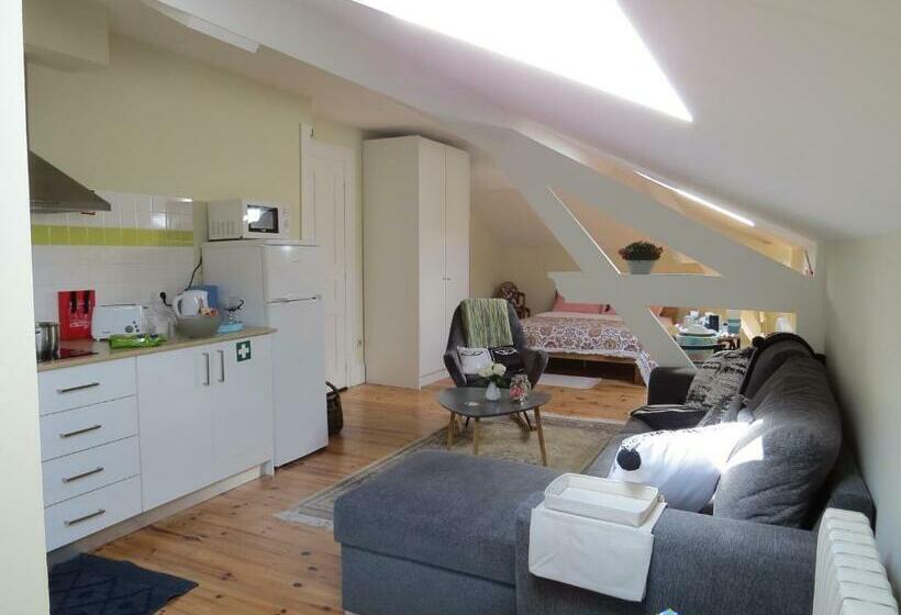 بنسيون Sky Accommodations Rome Studio