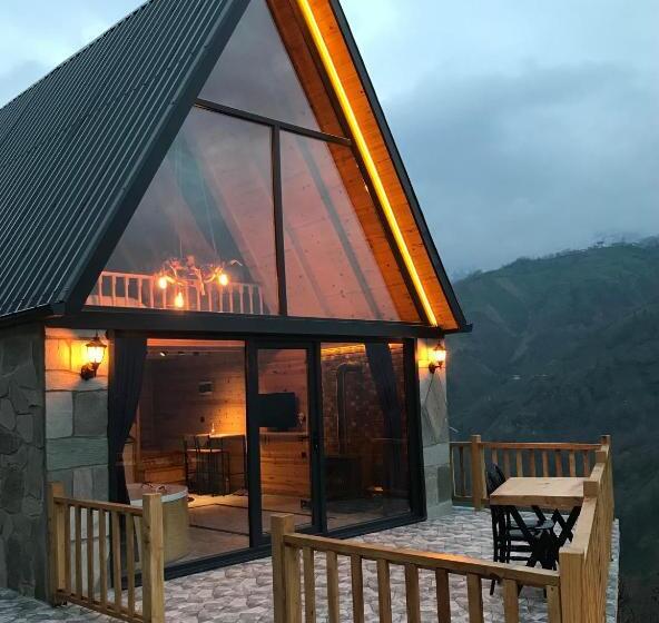 Vadi Kaya Dağ Evleri