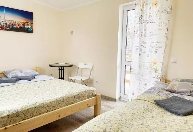 Retkeilymaja на янгеля