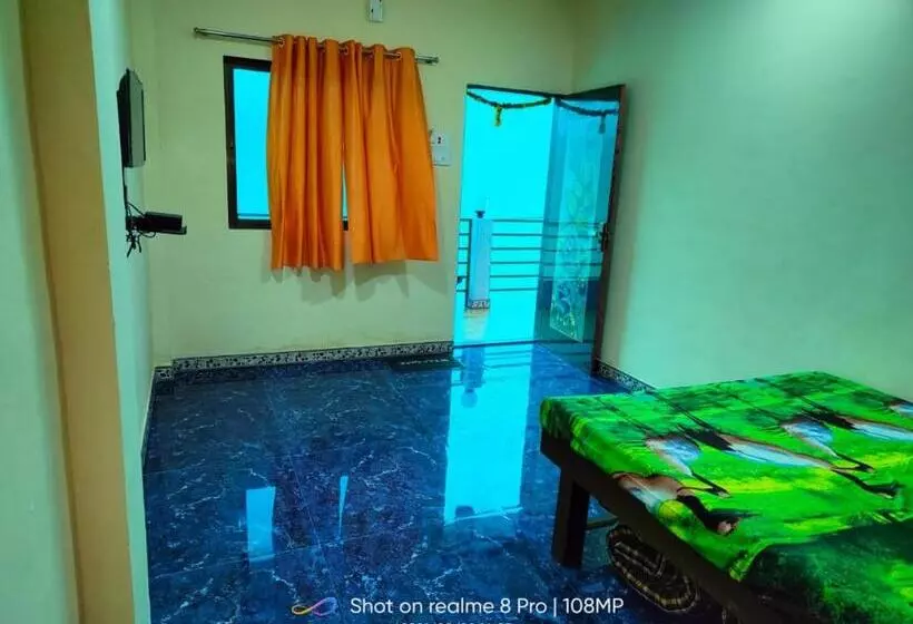 ベッドアンドブレックファースト Shree Vighnaharta Cottage