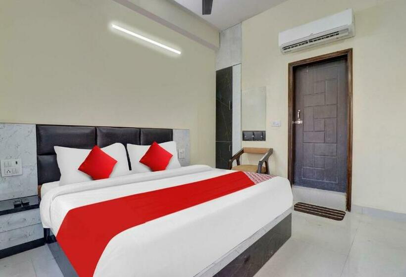 Flagship Hotel Shiv Sarover In