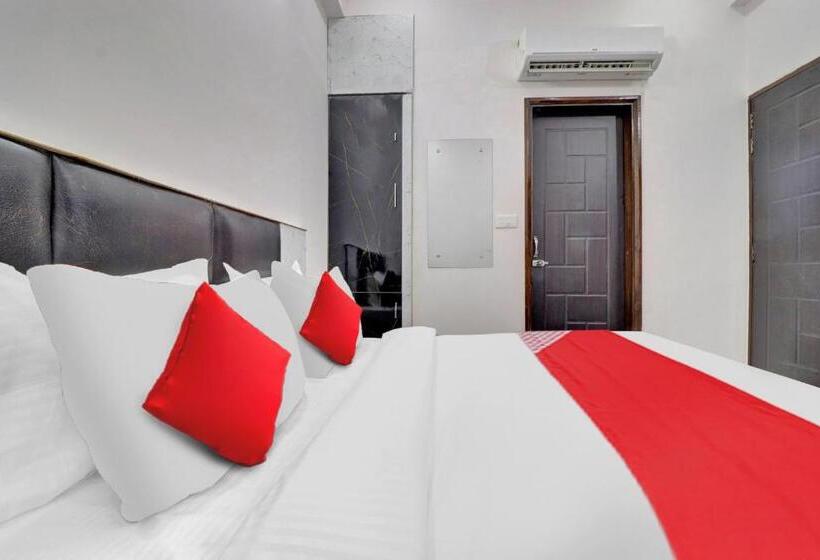 Flagship Hotel Shiv Sarover In