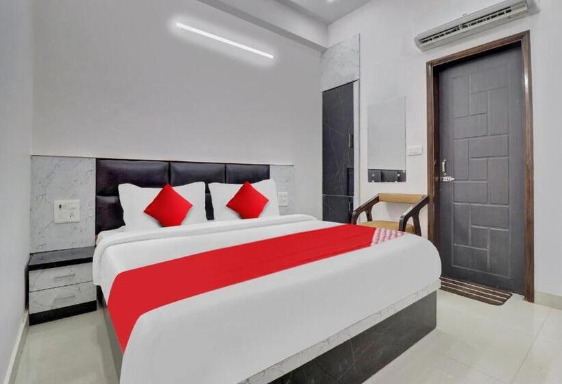 Flagship Hotel Shiv Sarover In