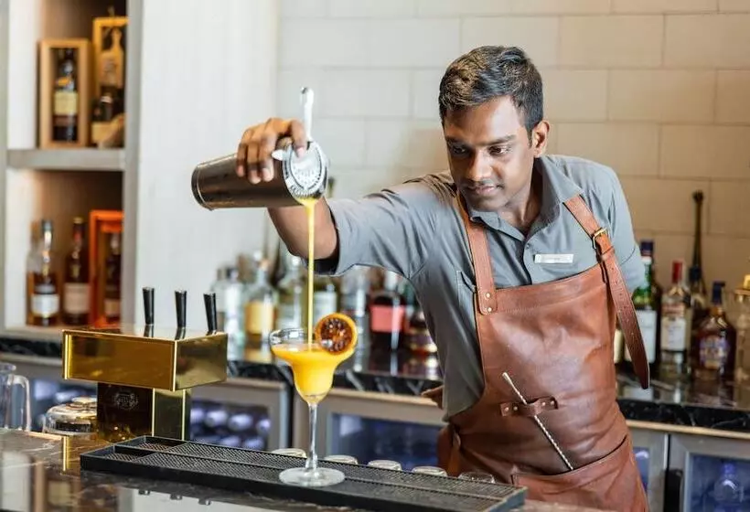 ホテル Courtyard By Marriott Colombo