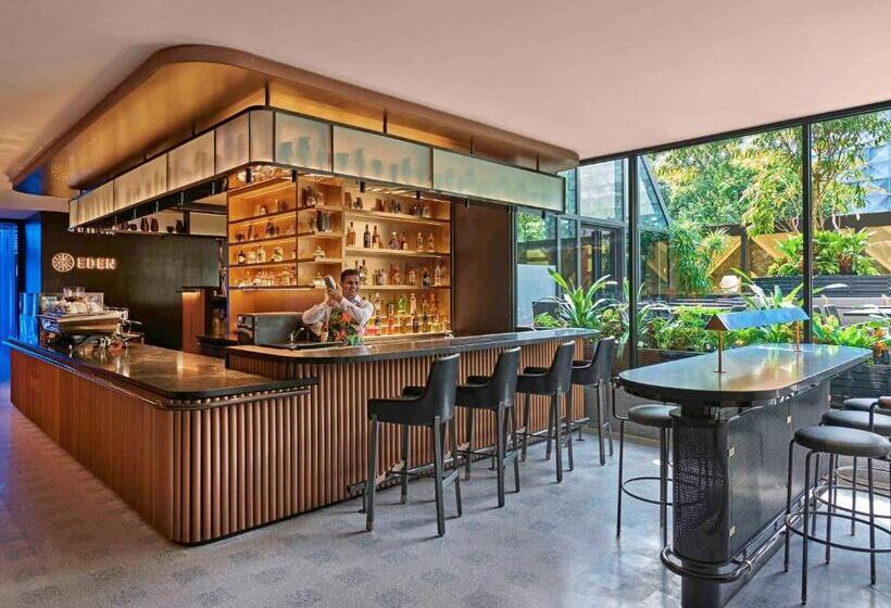 هتل Pullman Singapore Orchard