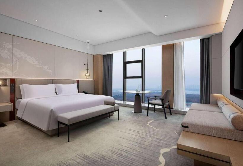 Hotel Ramada By Wyndham Xiangyang Xiangcheng