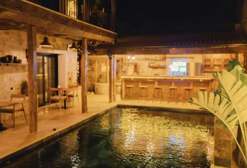 Hotelli Suare Alaçatı