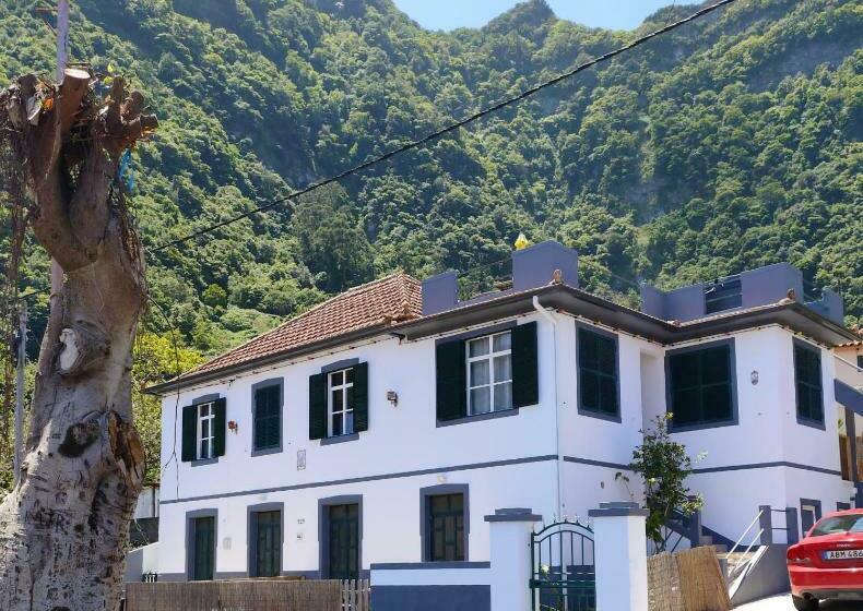 פנסיון Arco De Sao Jorge Guesthouse