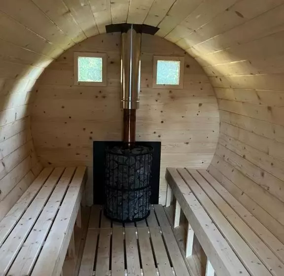 ペンション Dom Na Brzoskwiniowej