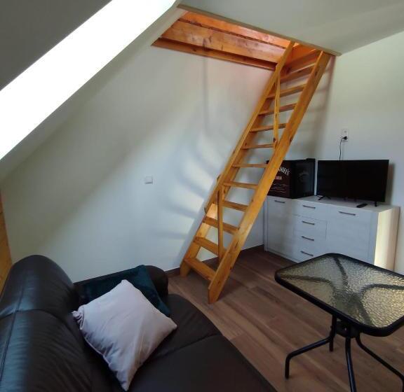 Majatalo Dom Na Brzoskwiniowej