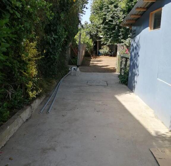 پانسیون Laura Hostal