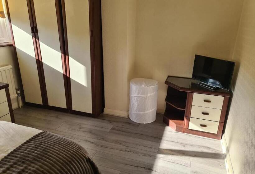 Пансион Mesa Property Services