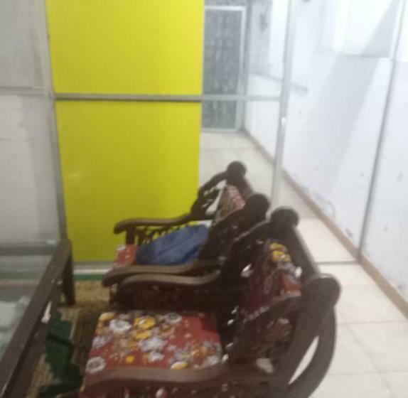 بنسيون Royel One Guest House