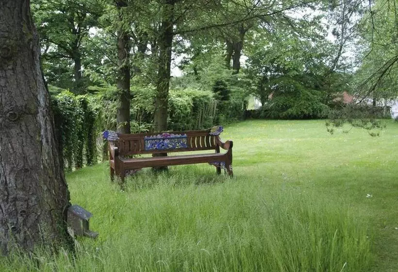 Armidale Cottages B&b