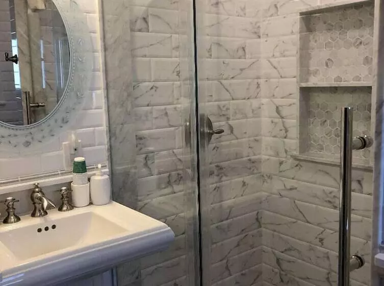 Beauclaires Bed & Breakfast