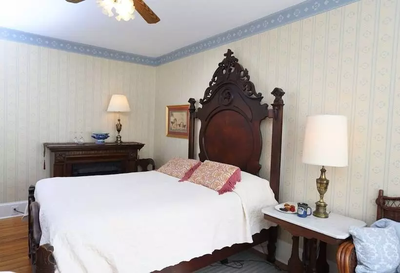 Beauclaires Bed & Breakfast