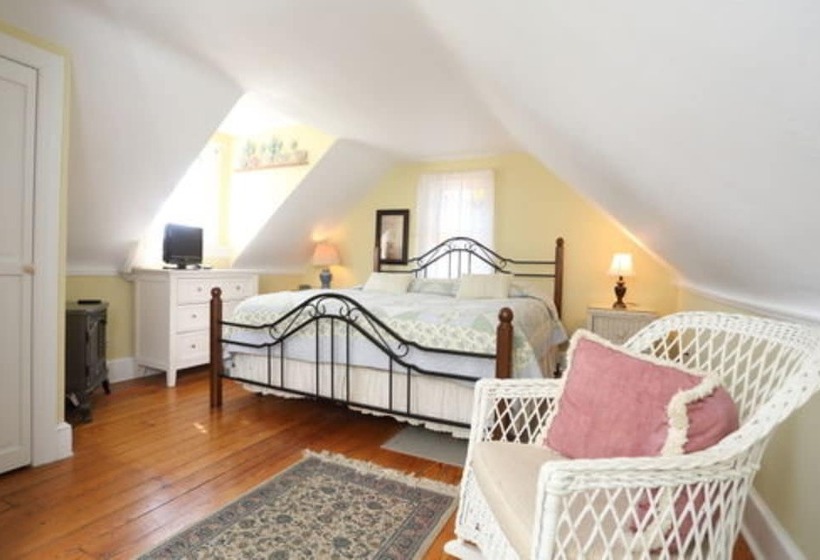 Beauclaires Bed & Breakfast