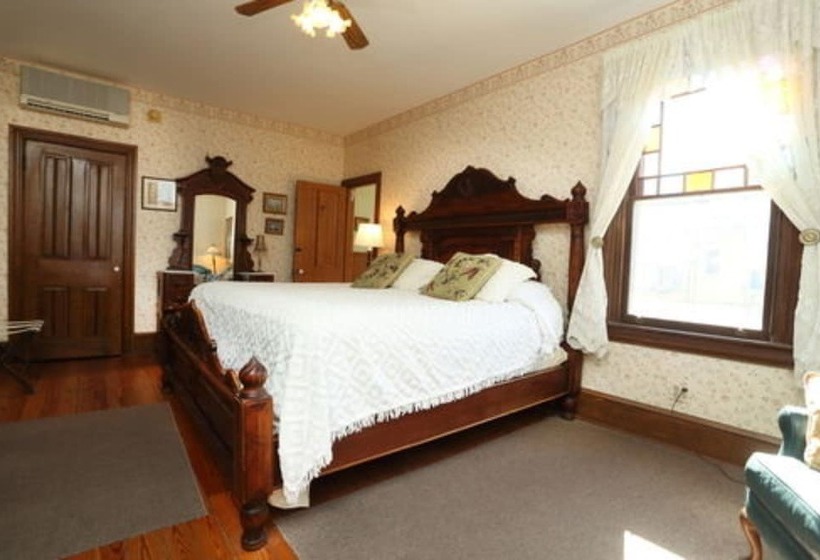 Beauclaires Bed & Breakfast
