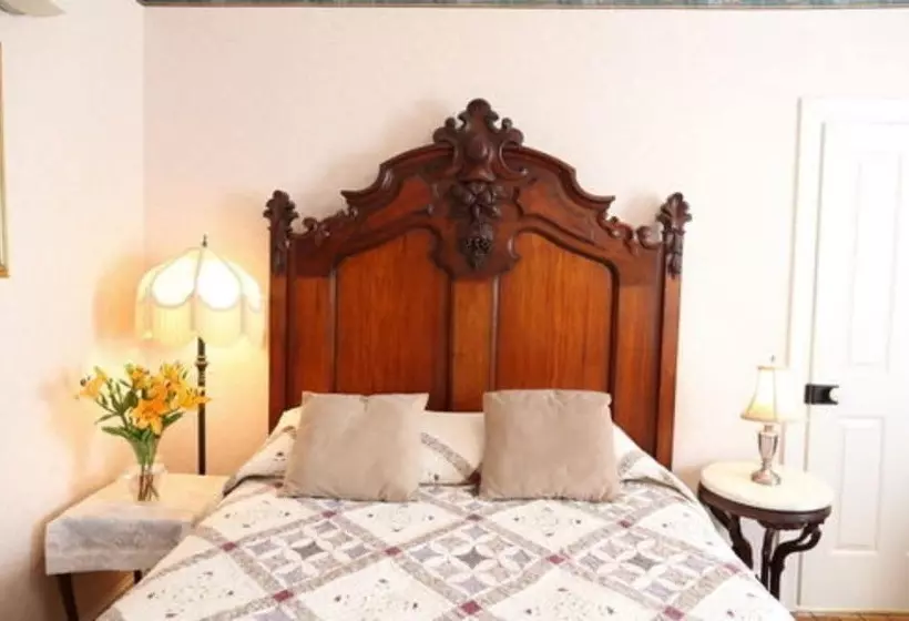 Beauclaires Bed & Breakfast