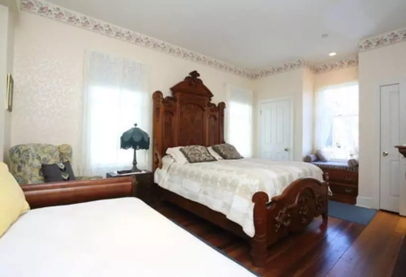 Beauclaires Bed & Breakfast