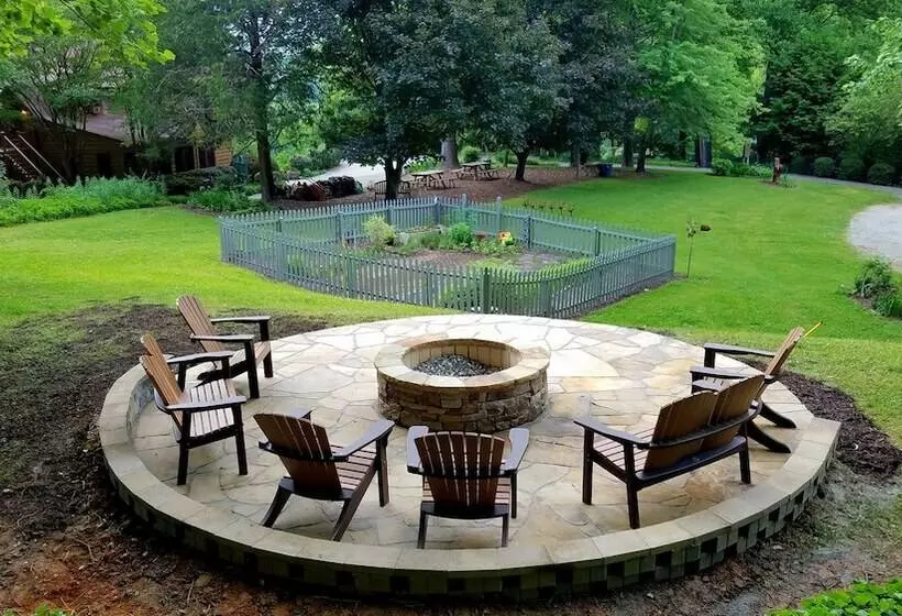 ベッドアンドブレックファースト Beechwood Inn