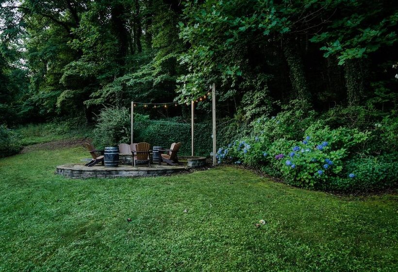 مبيت وإفطار Beechwood Inn