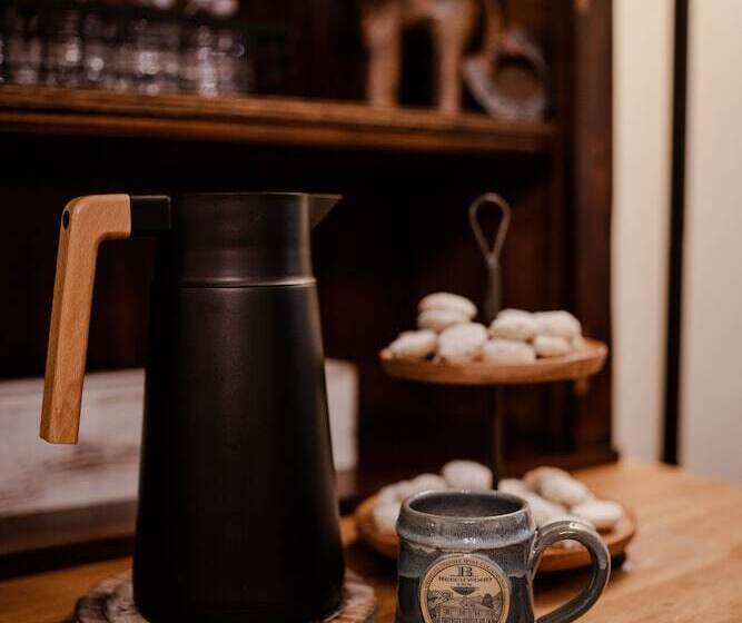 مبيت وإفطار Beechwood Inn