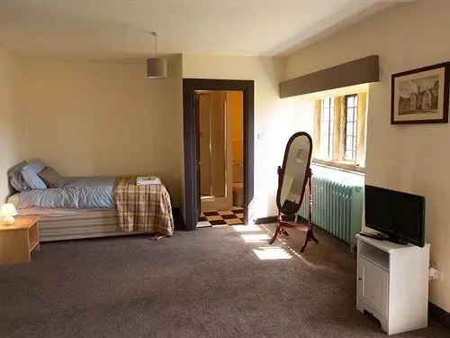 Bed & Breakfast Fat Pigeon