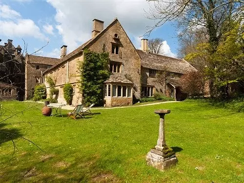 Bed & Breakfast Fat Pigeon