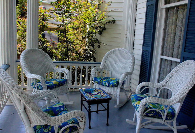 Bisland House Bed And Breakfast