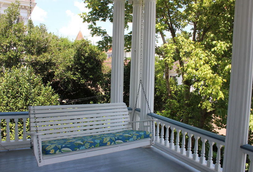 Bisland House Bed And Breakfast