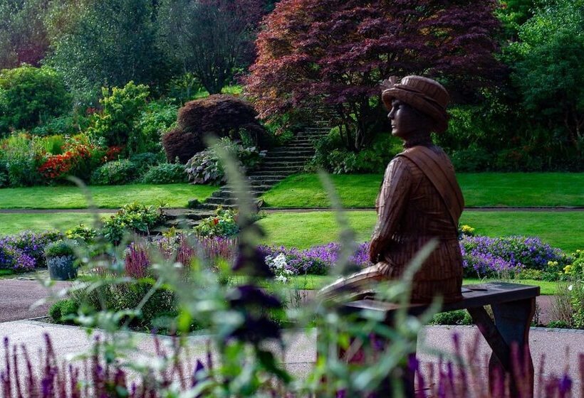 Castle View Bed And Breakfast