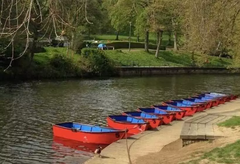 Castle View Bed And Breakfast