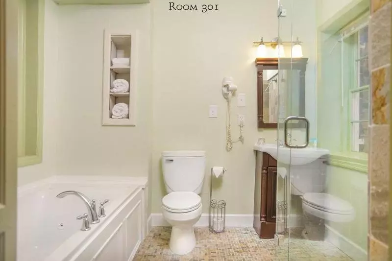 Hotelli 17hundred90 Inn And Restaurant