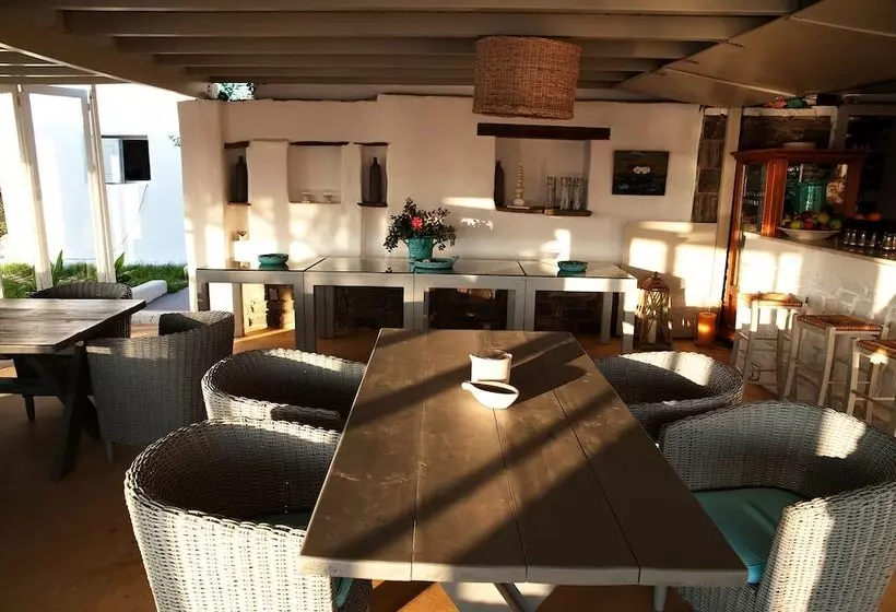 ホテル Anemoi Resort