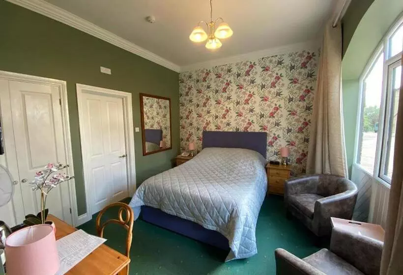 בית מלון כפרי Broom Hall Country