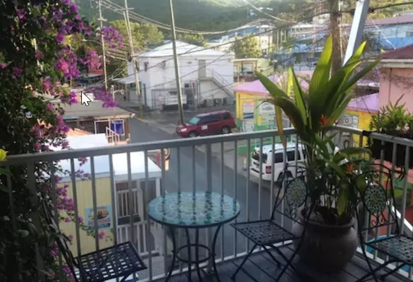 هتل Cruz Bay Boutique