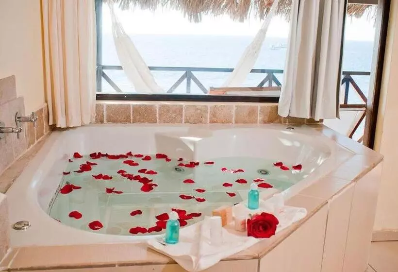 Hotel Grandmare & Bungalows