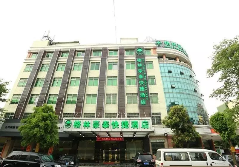 Hotelli Greentree Inn Guangdong Airport Huaxi Road Express