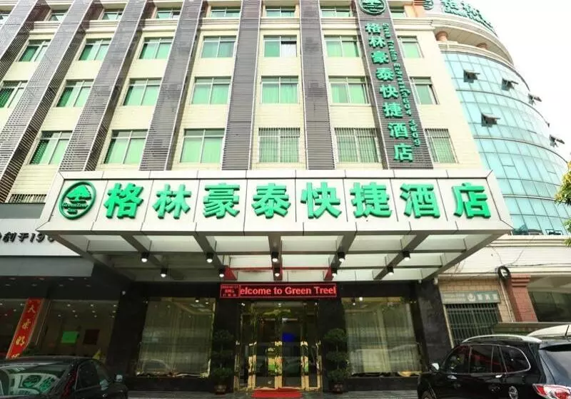 Hotelli Greentree Inn Guangdong Airport Huaxi Road Express