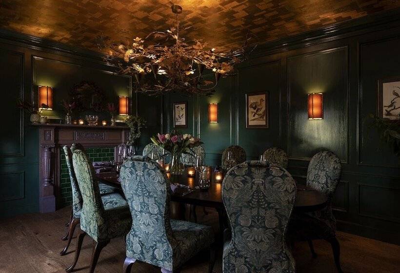 Отель Kildrummy Inn