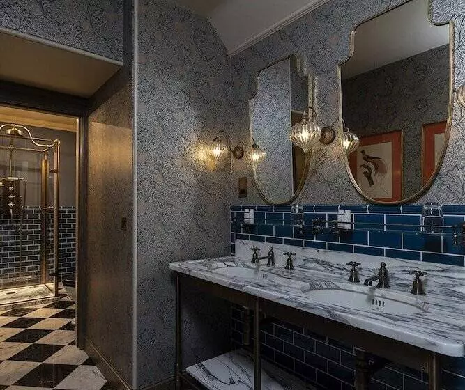 Отель Kildrummy Inn