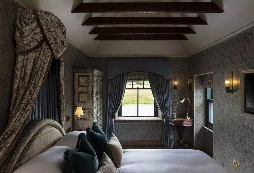 Отель Kildrummy Inn