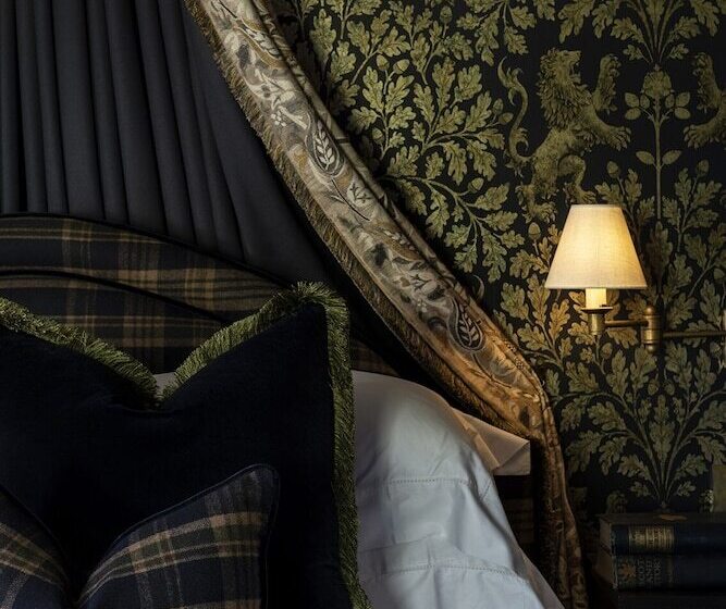 Отель Kildrummy Inn