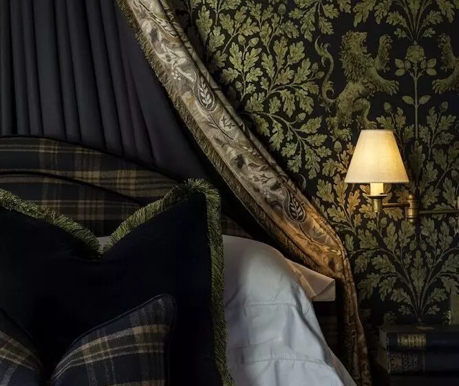 Отель Kildrummy Inn