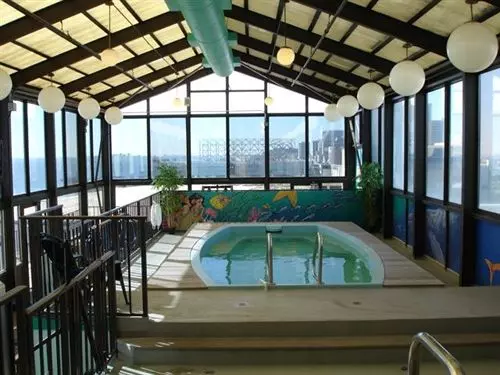 ホテル La Renaissance Suites