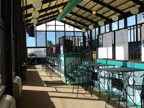 ホテル La Renaissance Suites